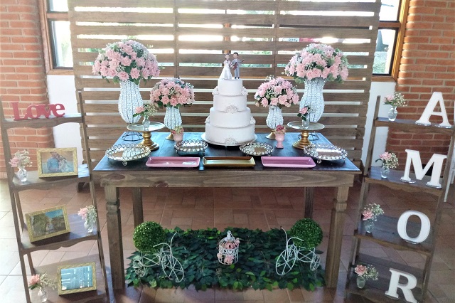 Decoração de Casamento Rústica com Painel de Pallet