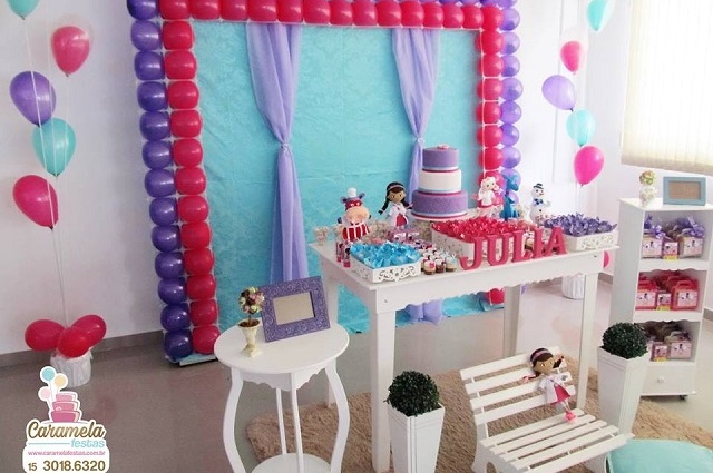 Decoração de Festa Doutora Brinquedos