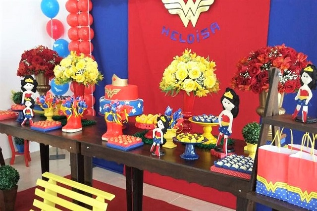 Decoração de Festa Mulher Maravilha