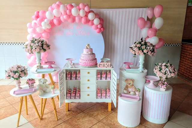 Decoração de Chá de Bebê Mini Table Rosa e Branco Menina